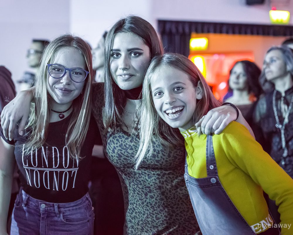 Ragazze 2_Rock is back_social