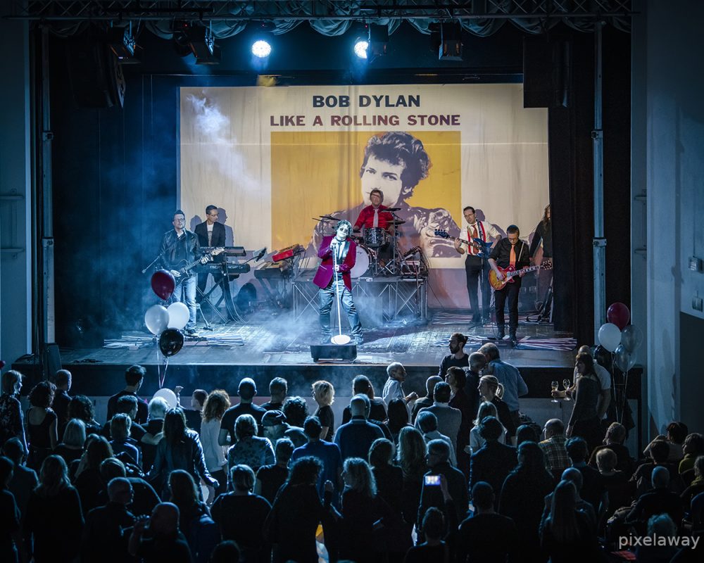 Rock is back_dall alto 1_social