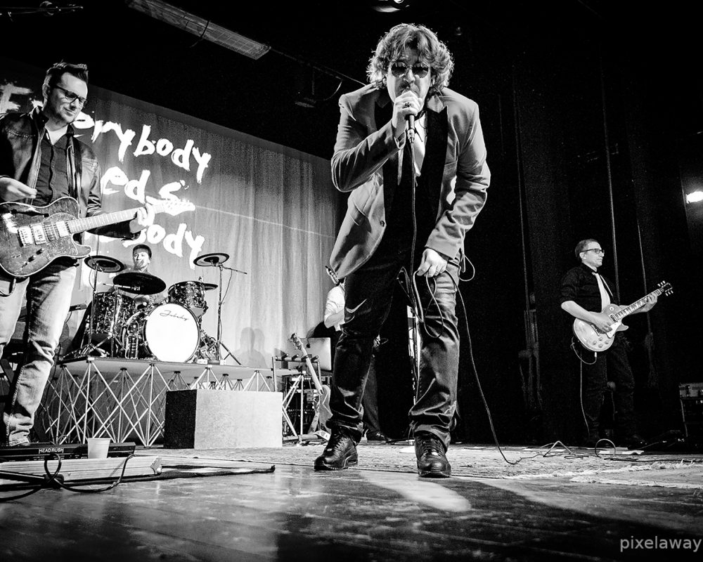 Sten_Rock is back_zoom b&w_social